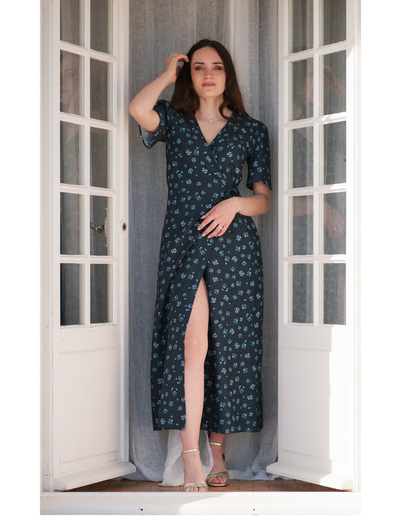 La Robe Évenos - Fleurs Bleu - En stock - elleanor de provence, garde robe made in france