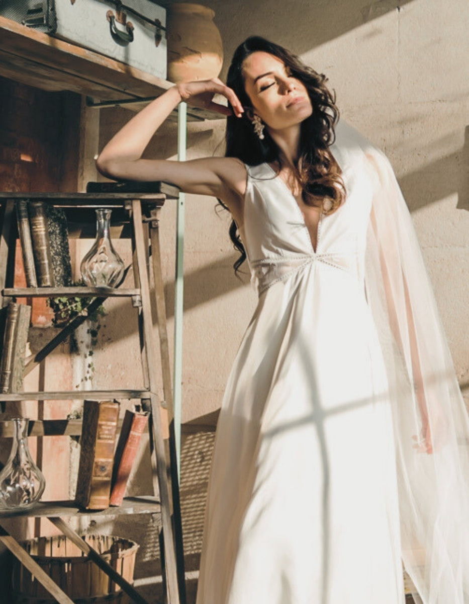 La robe de mariée ROMY – Elleanor de Provence