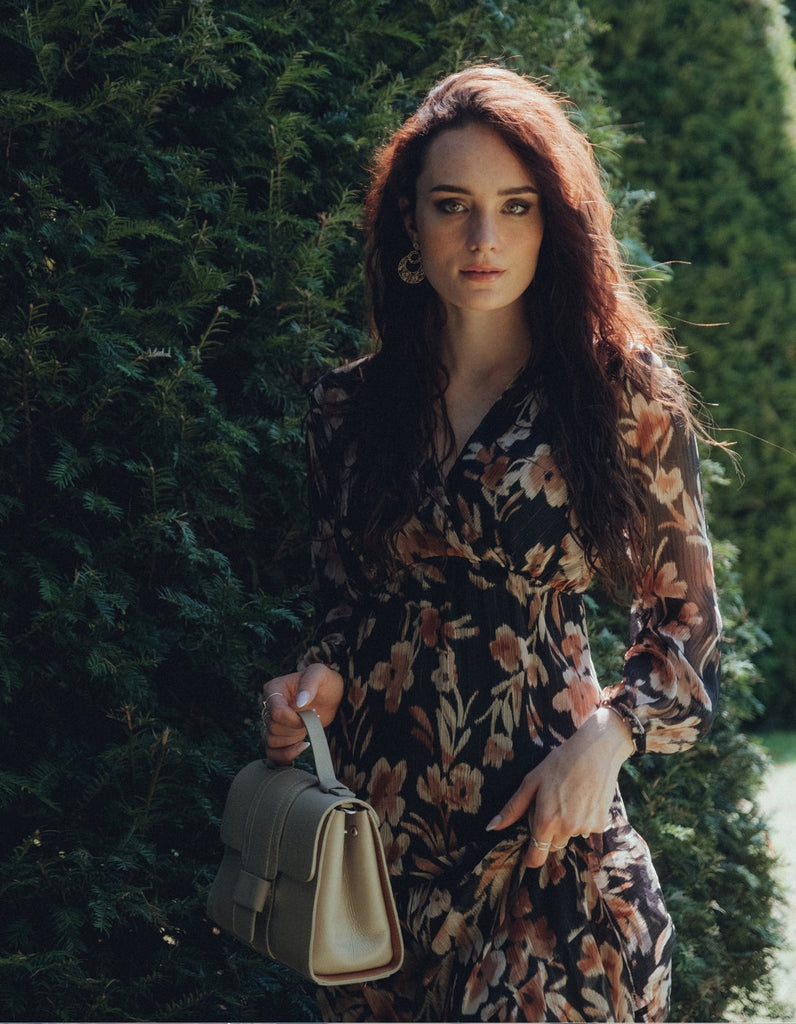 La robe Roussillon - Imprimé Fleuri Noir et Chocolat - En cours de confection -10% - elleanor de provence, garde robe made in france