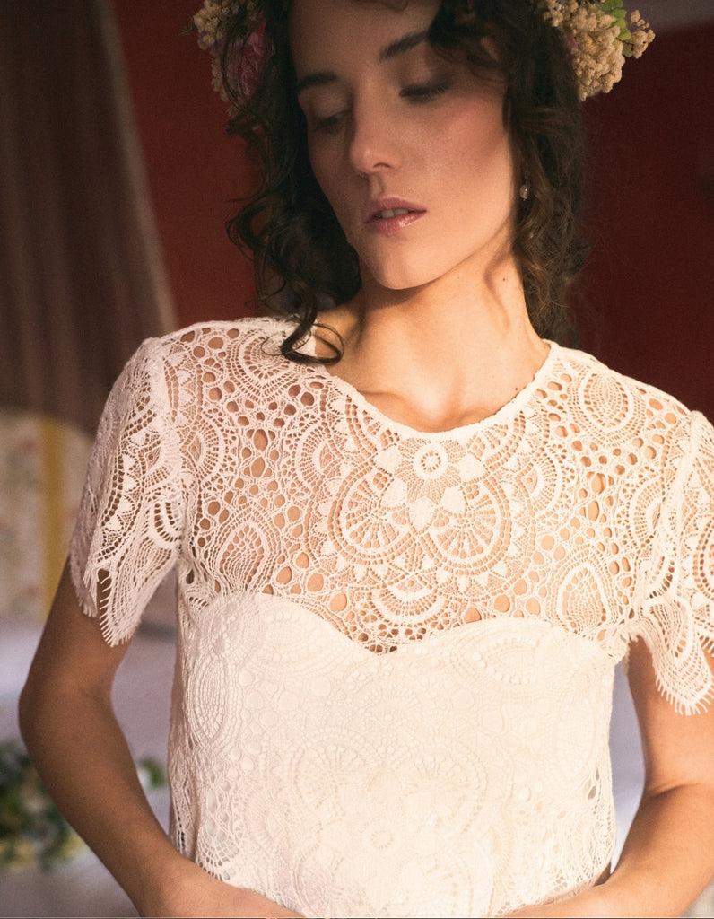 La Blouse en dentelles Emilia - elleanor de provence, garde robe made in france