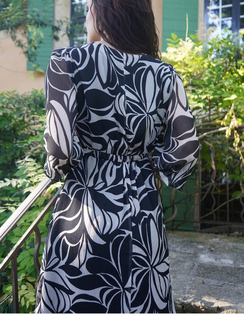 La robe Lourmarin - Imprimé Noir et Blanc - En stock - elleanor de provence, garde robe made in france