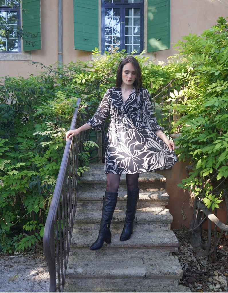 La robe Lourmarin - Imprimé Noir et Blanc - En stock - elleanor de provence, garde robe made in france