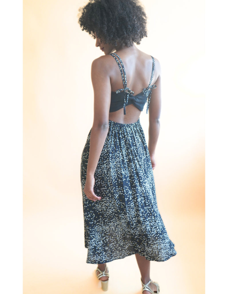 La Robe Elisa - Fleurs Noire et d'Or - En stock - elleanor de provence, garde robe made in france