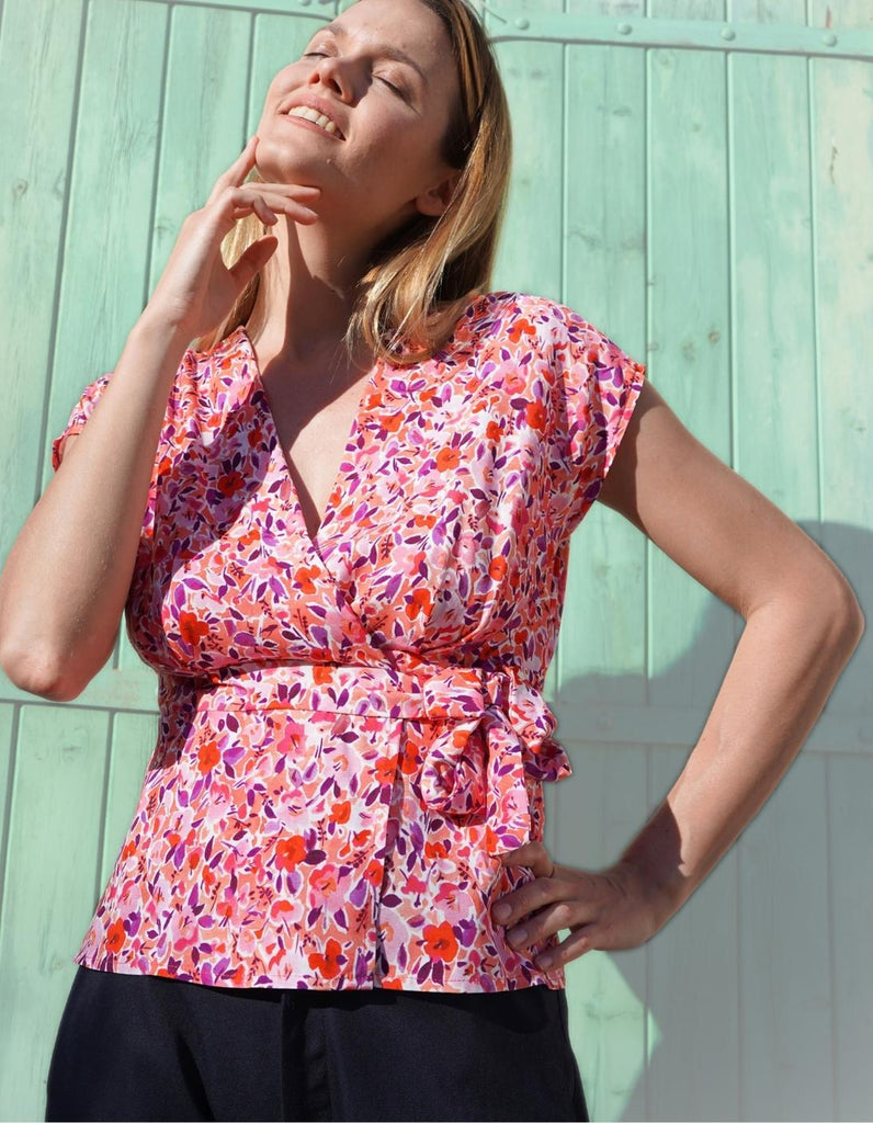 Le top cache coeur Vallauris - Imprimé Fleurie Corail - En stock - elleanor de provence, garde robe made in france