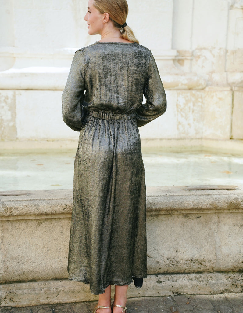 La Robe Victoire Or Personnalisable - elleanor de provence, garde robe made in france