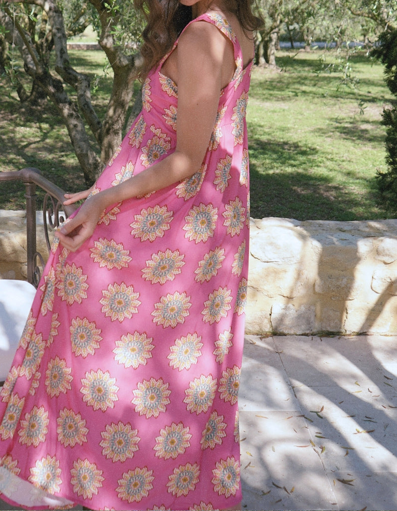 La robe Nora - Personnalisable - elleanor de provence, garde robe made in france