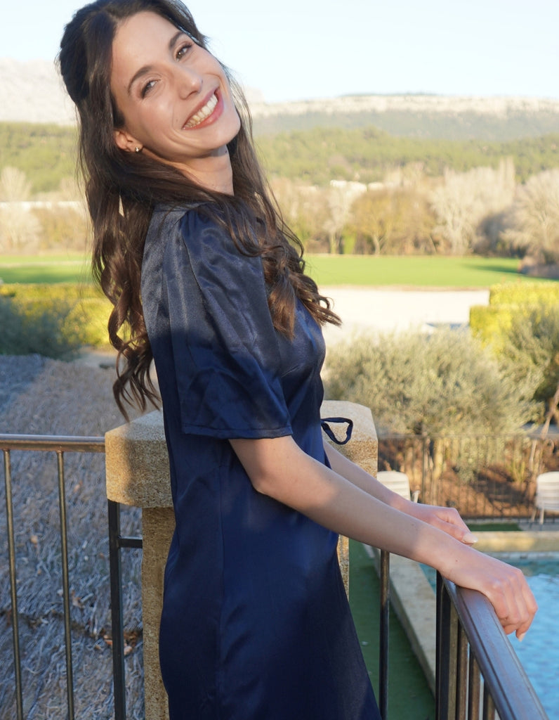 La robe Evenos Satin - Personnalisable - elleanor de provence, garde robe made in france