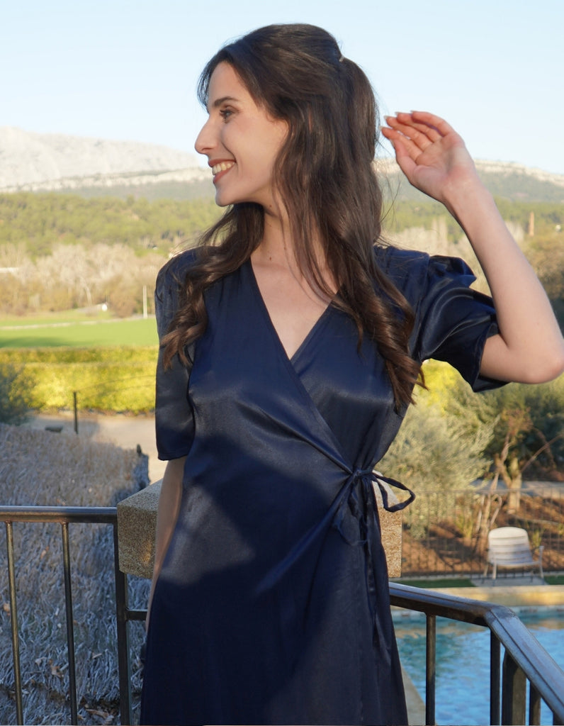 La robe Evenos Satin - Personnalisable - elleanor de provence, garde robe made in france