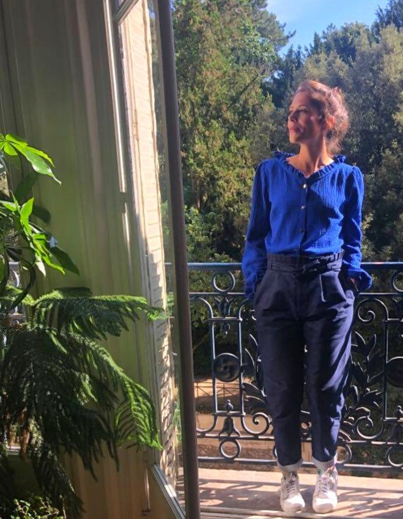 La chemise Amandine - Bleu roi d'une Reine - En Stock - elleanor de provence, garde robe made in france