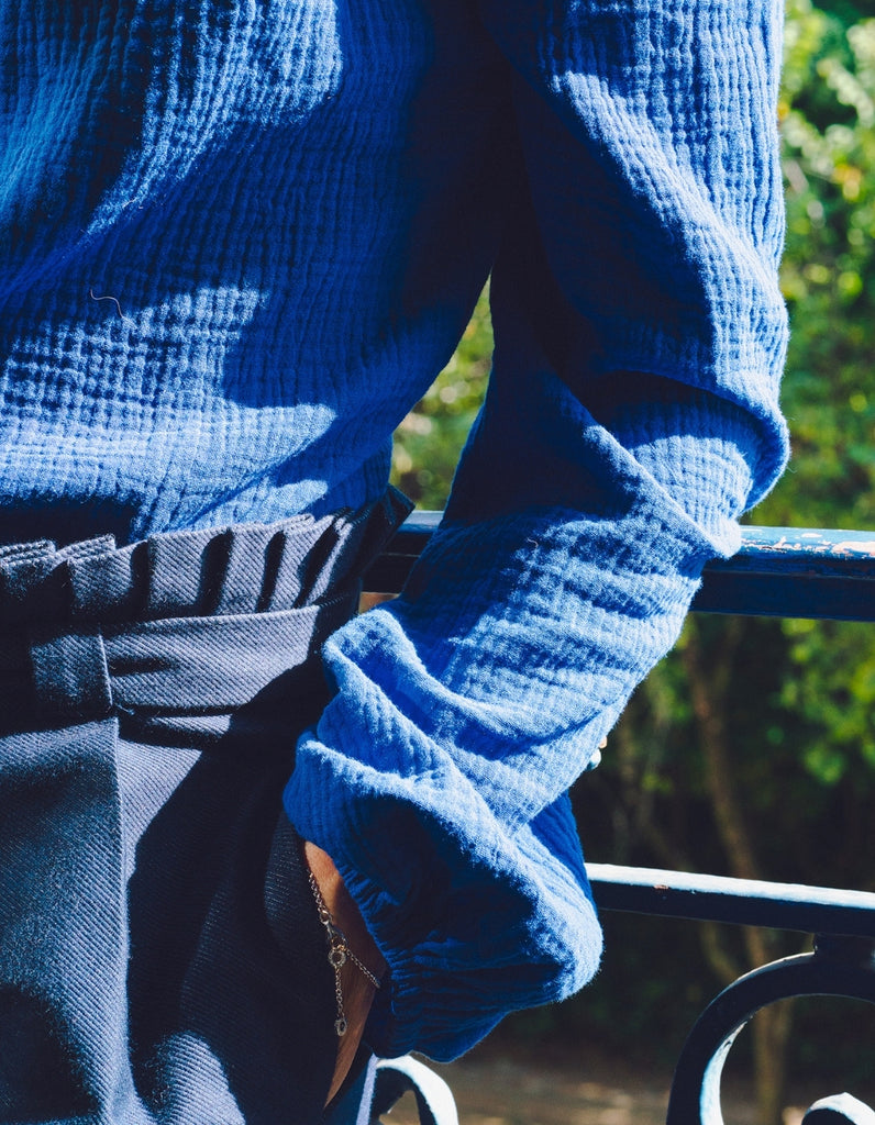 La chemise Amandine - Bleu roi d'une Reine - En Stock - elleanor de provence, garde robe made in france