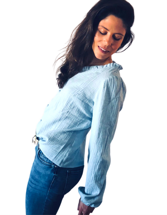 La chemise Amandine - Bleu clair  - En Stock - elleanor de provence, garde robe made in france