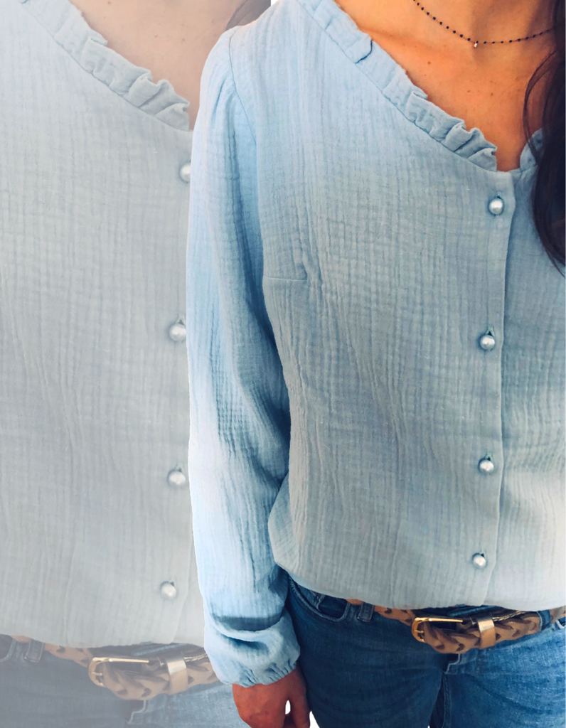 La chemise Amandine - Bleu clair  - En Stock - elleanor de provence, garde robe made in france